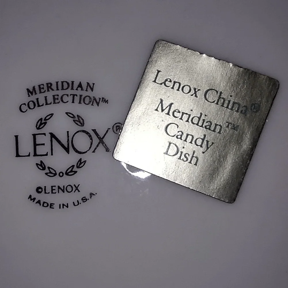 Lenox Meridian Collection Candy Dish‎ Scalloped Gold Rim Cream